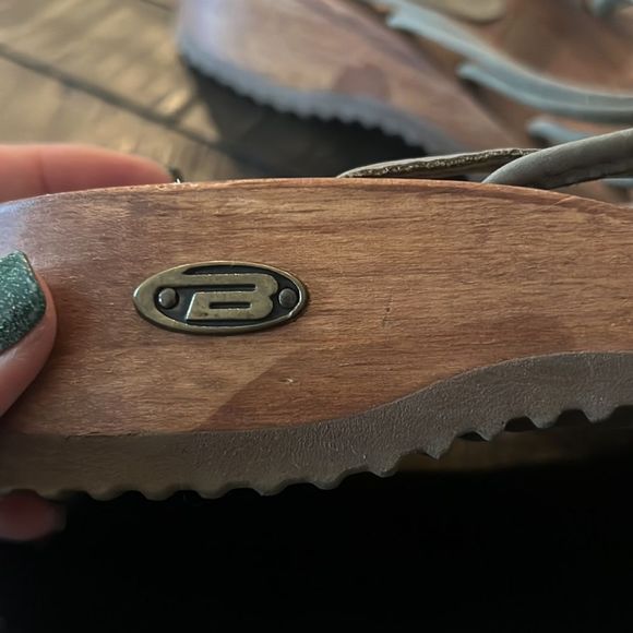 Vintage Bongo Wood Platform 8. Worn once - Picture 3 of 7